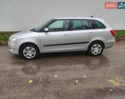 Сірий Шкода Фабія, об'ємом двигуна 1.6 л та пробігом 264 тис. км за 6400 $, фото 3 на Automoto.ua