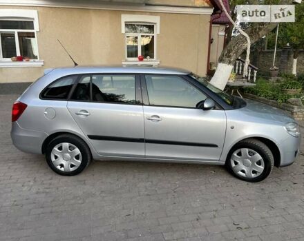 Шкода Фабия 2010 в Виннице на Automoto.ua Серый Шкода Фабия, объемом двигателя 1.4 л и пробегом 110 тыс. км за 6599 $, фото 59 на Automoto.ua
