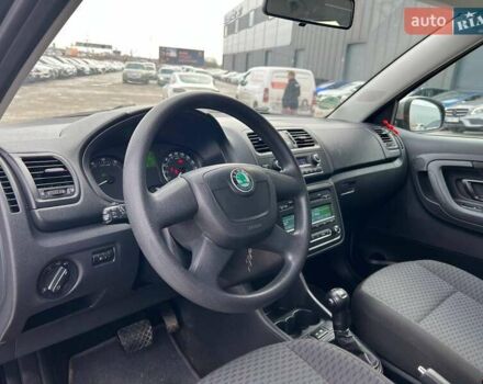 Серый Шкода Фабия, объемом двигателя 1.2 л и пробегом 208 тыс. км за 6990 $, фото 17 на Automoto.ua