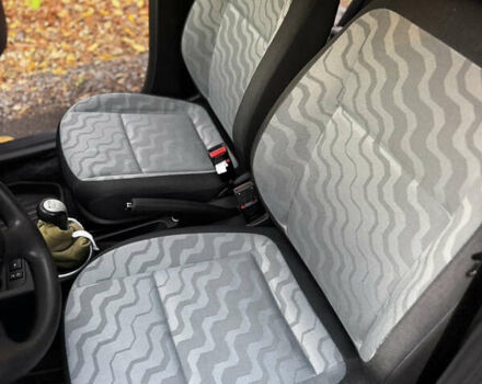 Серый Шкода Фабия, объемом двигателя 1.39 л и пробегом 316 тыс. км за 5600 $, фото 10 на Automoto.ua