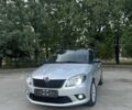 Серый Шкода Фабия, объемом двигателя 1.4 л и пробегом 193 тыс. км за 7800 $, фото 1 на Automoto.ua