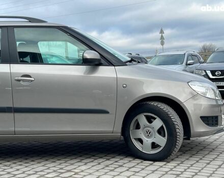 Серый Шкода Фабия, объемом двигателя 1.2 л и пробегом 208 тыс. км за 6990 $, фото 11 на Automoto.ua