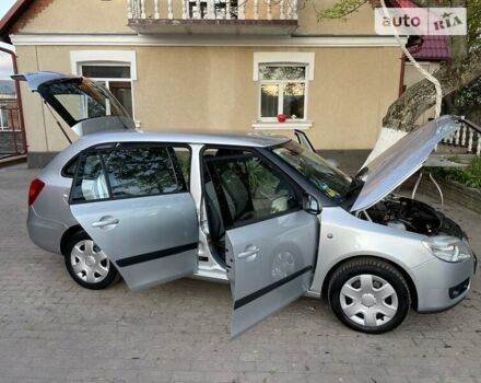 Шкода Фабия 2010 в Виннице на Automoto.ua Серый Шкода Фабия, объемом двигателя 1.4 л и пробегом 110 тыс. км за 6599 $, фото 69 на Automoto.ua