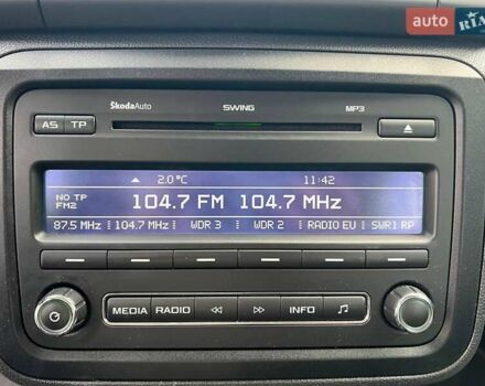 Серый Шкода Фабия, объемом двигателя 1.2 л и пробегом 208 тыс. км за 6990 $, фото 27 на Automoto.ua