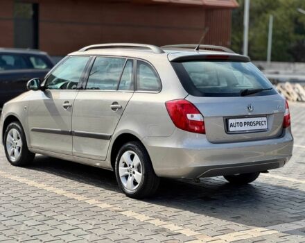 Серый Шкода Фабия, объемом двигателя 1.4 л и пробегом 191 тыс. км за 6200 $, фото 5 на Automoto.ua