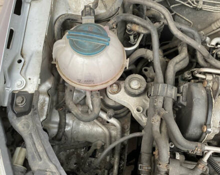 Сірий Шкода Фабія, об'ємом двигуна 1.2 л та пробігом 180 тис. км за 4200 $, фото 24 на Automoto.ua