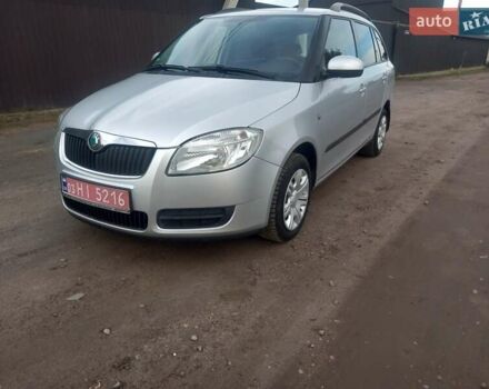Сірий Шкода Фабія, об'ємом двигуна 1.6 л та пробігом 156 тис. км за 5750 $, фото 2 на Automoto.ua
