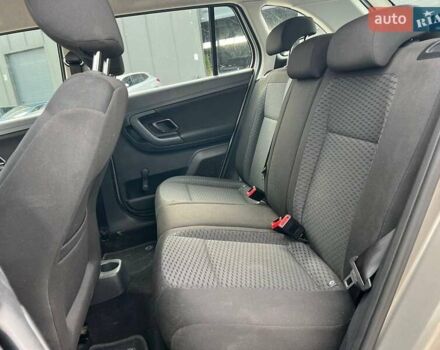 Серый Шкода Фабия, объемом двигателя 1.2 л и пробегом 208 тыс. км за 6990 $, фото 31 на Automoto.ua