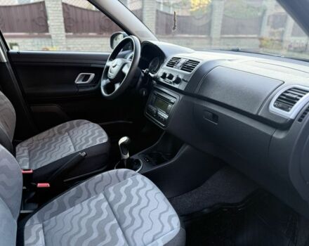 Сірий Шкода Фабія, об'ємом двигуна 0 л та пробігом 170 тис. км за 6000 $, фото 15 на Automoto.ua