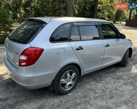 Сірий Шкода Фабія, об'ємом двигуна 1.6 л та пробігом 258 тис. км за 5500 $, фото 18 на Automoto.ua