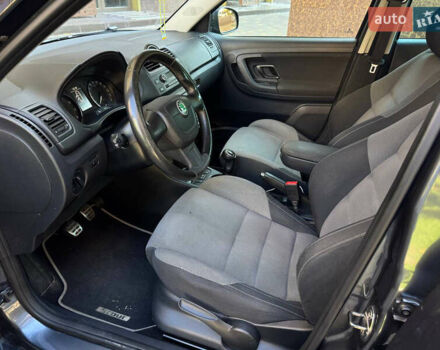 Шкода Фабия 2010 в Одессе на Automoto.ua Серый Шкода Фабия, объемом двигателя 1.2 л и пробегом 260 тыс. км за 5800 $, фото 14 на Automoto.ua