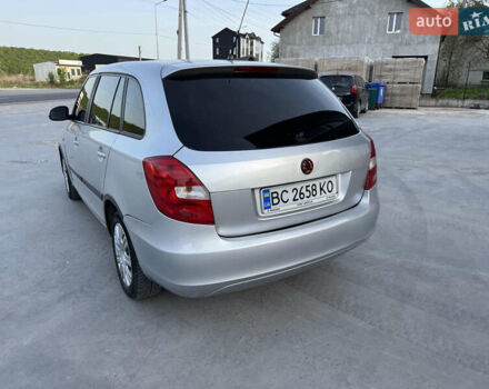 Серый Шкода Фабия, объемом двигателя 1.6 л и пробегом 317 тыс. км за 4350 $, фото 6 на Automoto.ua