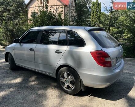 Сірий Шкода Фабія, об'ємом двигуна 1.6 л та пробігом 258 тис. км за 5500 $, фото 8 на Automoto.ua