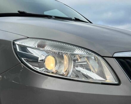 Серый Шкода Фабия, объемом двигателя 1.2 л и пробегом 208 тыс. км за 6990 $, фото 12 на Automoto.ua