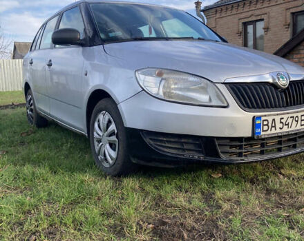Сірий Шкода Фабія, об'ємом двигуна 1.6 л та пробігом 389 тис. км за 4200 $, фото 1 на Automoto.ua