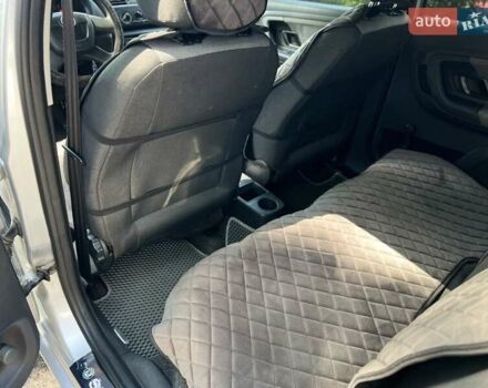 Сірий Шкода Фабія, об'ємом двигуна 1.6 л та пробігом 258 тис. км за 5500 $, фото 14 на Automoto.ua