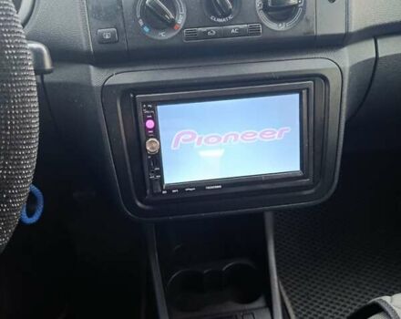 Сірий Шкода Фабія, об'ємом двигуна 1.6 л та пробігом 258 тис. км за 5500 $, фото 1 на Automoto.ua