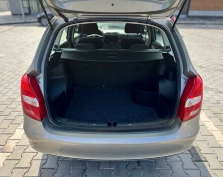 Серый Шкода Фабия, объемом двигателя 1.4 л и пробегом 191 тыс. км за 6200 $, фото 13 на Automoto.ua