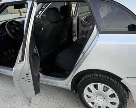 Серый Шкода Фабия, объемом двигателя 1.6 л и пробегом 317 тыс. км за 4350 $, фото 22 на Automoto.ua