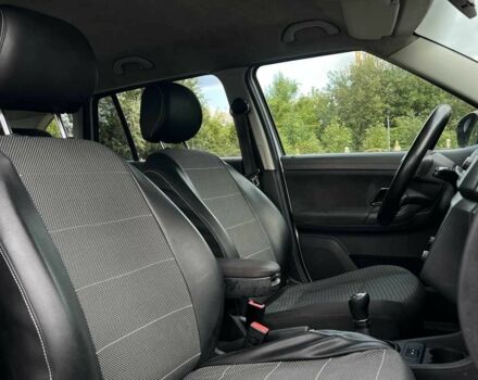 Сірий Шкода Фабія, об'ємом двигуна 1.6 л та пробігом 335 тис. км за 5550 $, фото 16 на Automoto.ua