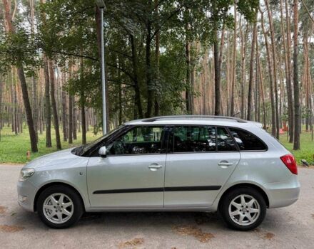 Серый Шкода Фабия, объемом двигателя 1.2 л и пробегом 147 тыс. км за 7400 $, фото 7 на Automoto.ua