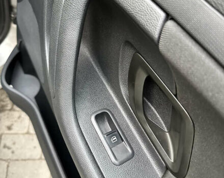 Сірий Шкода Фабія, об'ємом двигуна 1.2 л та пробігом 206 тис. км за 7200 $, фото 11 на Automoto.ua