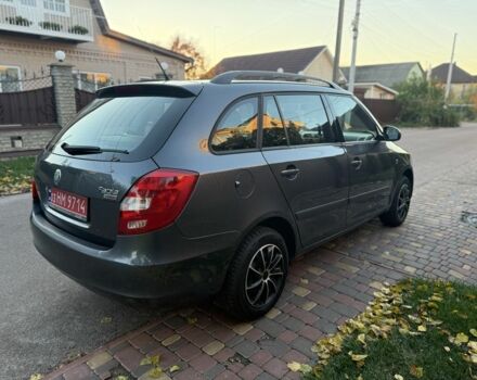 Сірий Шкода Фабія, об'ємом двигуна 0 л та пробігом 170 тис. км за 6000 $, фото 5 на Automoto.ua