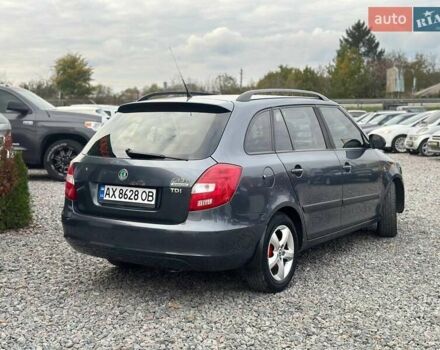 Сірий Шкода Фабія, об'ємом двигуна 1.2 л та пробігом 299 тис. км за 5300 $, фото 1 на Automoto.ua