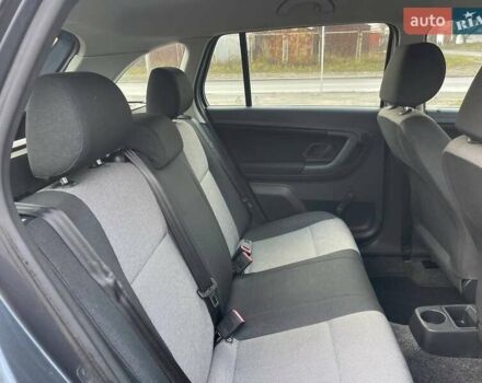 Серый Шкода Фабия, объемом двигателя 1.4 л и пробегом 196 тыс. км за 6000 $, фото 15 на Automoto.ua