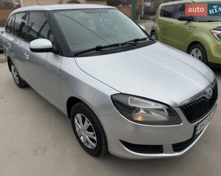 Серый Шкода Фабия, объемом двигателя 1.4 л и пробегом 240 тыс. км за 3999 $, фото 7 на Automoto.ua