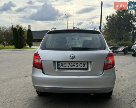 Сірий Шкода Фабія, об'ємом двигуна 1.39 л та пробігом 160 тис. км за 4000 $, фото 4 на Automoto.ua