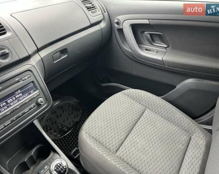 Серый Шкода Фабия, объемом двигателя 1.4 л и пробегом 165 тыс. км за 5800 $, фото 37 на Automoto.ua