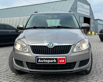Серый Шкода Фабия, объемом двигателя 1.2 л и пробегом 208 тыс. км за 6990 $, фото 1 на Automoto.ua