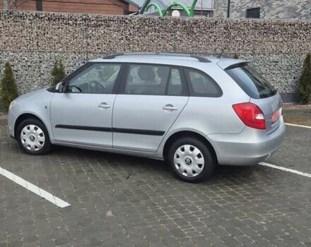 Сірий Шкода Фабія, об'ємом двигуна 1.4 л та пробігом 196 тис. км за 5850 $, фото 2 на Automoto.ua