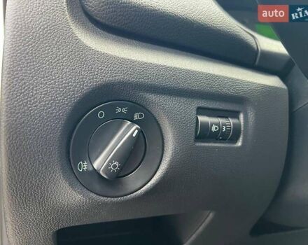 Серый Шкода Фабия, объемом двигателя 1.2 л и пробегом 208 тыс. км за 6990 $, фото 20 на Automoto.ua