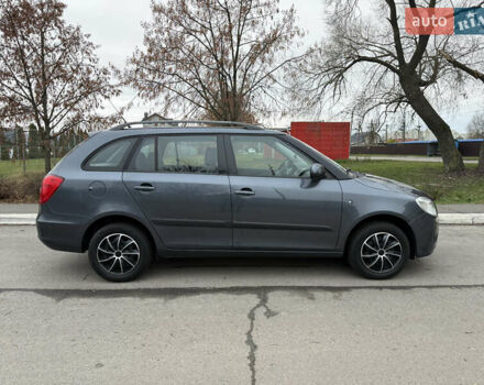 Серый Шкода Фабия, объемом двигателя 0 л и пробегом 170 тыс. км за 6000 $, фото 7 на Automoto.ua