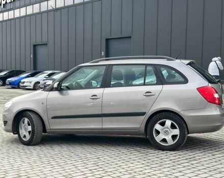 Серый Шкода Фабия, объемом двигателя 1.2 л и пробегом 208 тыс. км за 6990 $, фото 4 на Automoto.ua