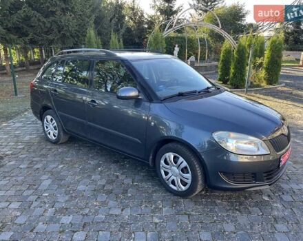 Серый Шкода Фабия, объемом двигателя 1.4 л и пробегом 165 тыс. км за 5800 $, фото 2 на Automoto.ua