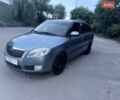Серый Шкода Фабия, объемом двигателя 1.42 л и пробегом 296 тыс. км за 5000 $, фото 1 на Automoto.ua