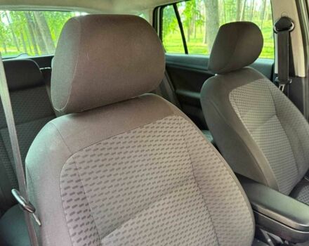 Серый Шкода Фабия, объемом двигателя 1.2 л и пробегом 147 тыс. км за 7400 $, фото 20 на Automoto.ua