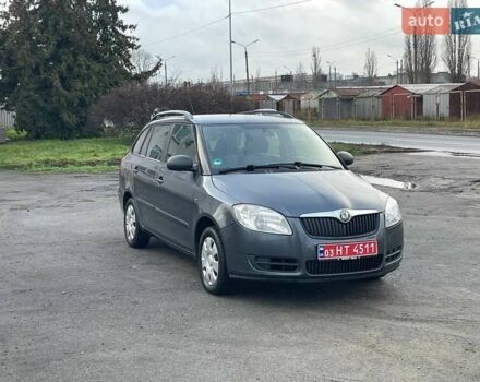 Серый Шкода Фабия, объемом двигателя 1.4 л и пробегом 196 тыс. км за 6000 $, фото 8 на Automoto.ua