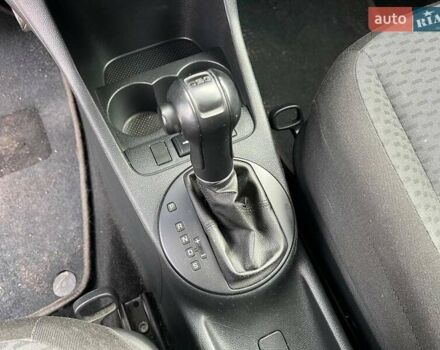 Серый Шкода Фабия, объемом двигателя 1.2 л и пробегом 208 тыс. км за 6990 $, фото 28 на Automoto.ua