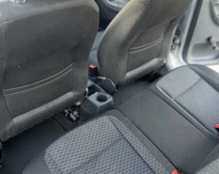 Серый Шкода Фабия, объемом двигателя 1.4 л и пробегом 173 тыс. км за 6200 $, фото 2 на Automoto.ua