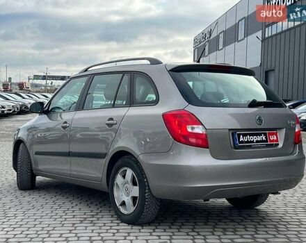 Серый Шкода Фабия, объемом двигателя 1.2 л и пробегом 208 тыс. км за 6990 $, фото 6 на Automoto.ua