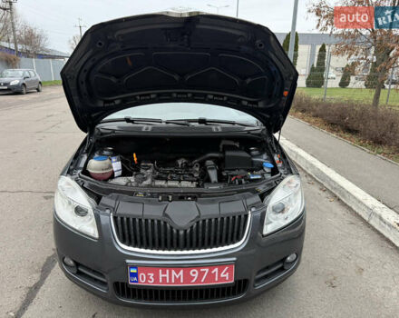 Серый Шкода Фабия, объемом двигателя 0 л и пробегом 170 тыс. км за 6000 $, фото 42 на Automoto.ua