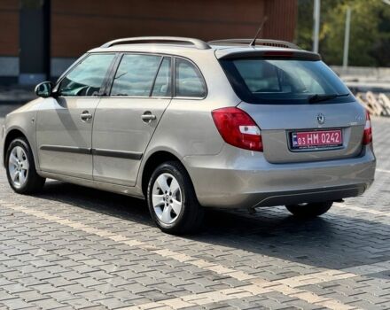 Серый Шкода Фабия, объемом двигателя 1.4 л и пробегом 191 тыс. км за 6150 $, фото 4 на Automoto.ua