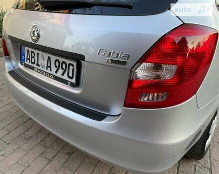 Шкода Фабия 2010 в Виннице на Automoto.ua Серый Шкода Фабия, объемом двигателя 1.4 л и пробегом 110 тыс. км за 6599 $, фото 43 на Automoto.ua