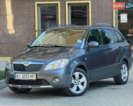 Шкода Фабия 2010 в Одессе на Automoto.ua Серый Шкода Фабия, объемом двигателя 1.2 л и пробегом 260 тыс. км за 5800 $, фото 2 на Automoto.ua