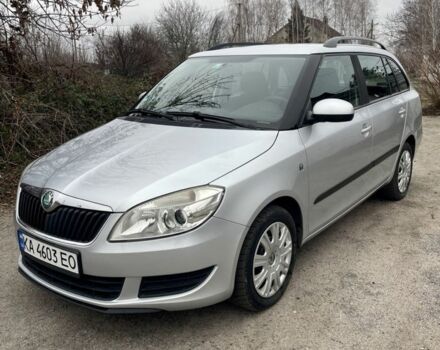 Серый Шкода Фабия, объемом двигателя 1.4 л и пробегом 195 тыс. км за 6200 $, фото 1 на Automoto.ua