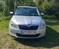 Сірий Шкода Фабія, об'ємом двигуна 1.6 л та пробігом 300 тис. км за 5500 $, фото 1 на Automoto.ua